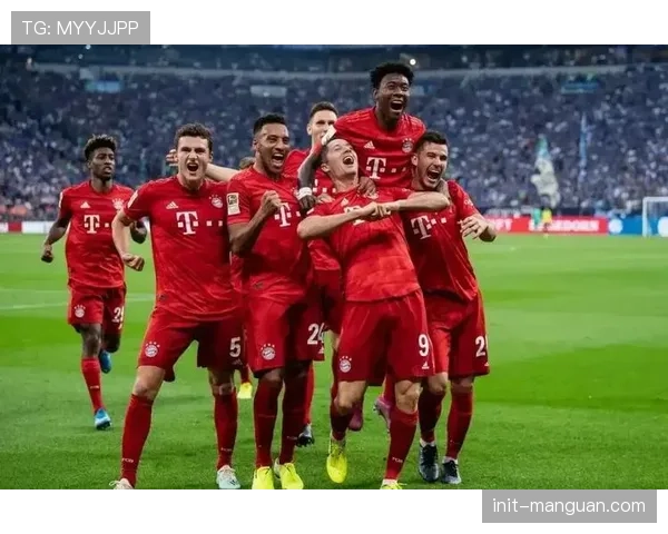 转播方战术分析画面显示，国际米兰在无球时阵型已悄然变为5-3-2